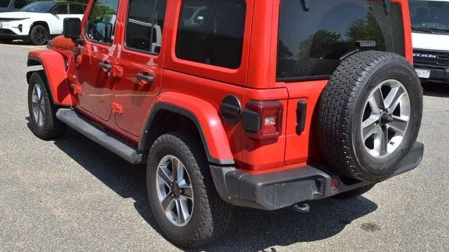 2021 Jeep Wrangler Unlimited Sahara
