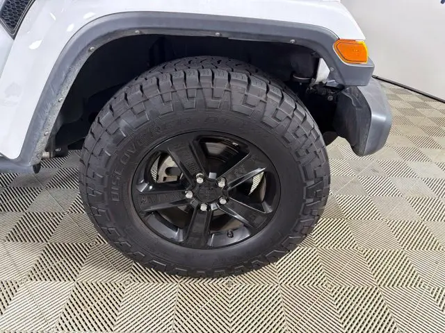 2021 Jeep Wrangler - $20,000