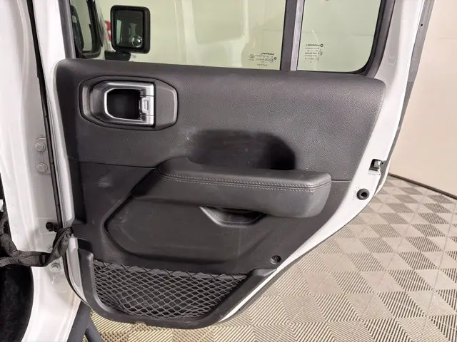 2021 Jeep Wrangler - $20,000