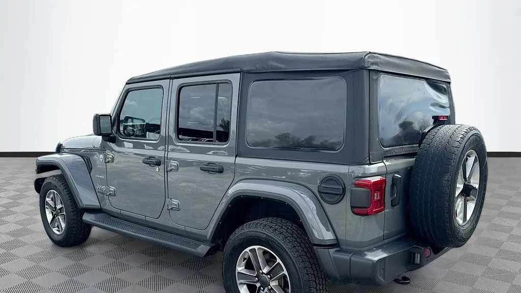 2021 Jeep Wrangler Unlimited Sahara