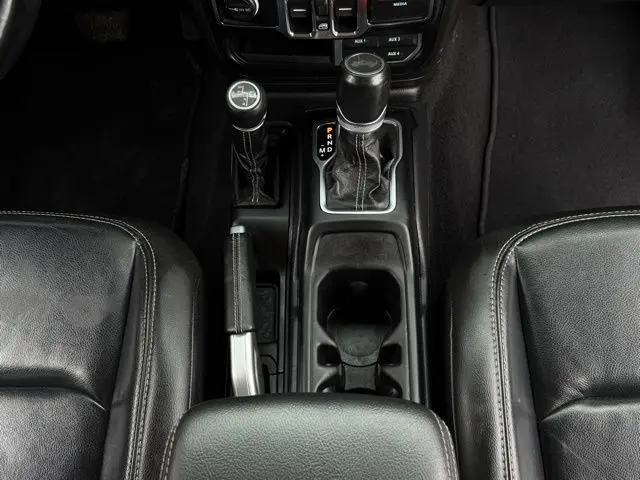 2021 Jeep Wrangler - $24,500