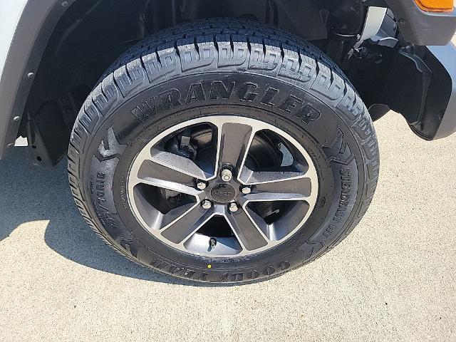2023 Jeep Wrangler - $32,433