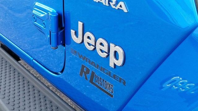 2023 Jeep Wrangler Sahara
