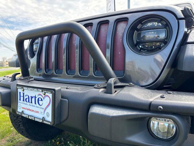 2019 Jeep Wrangler - $23,016