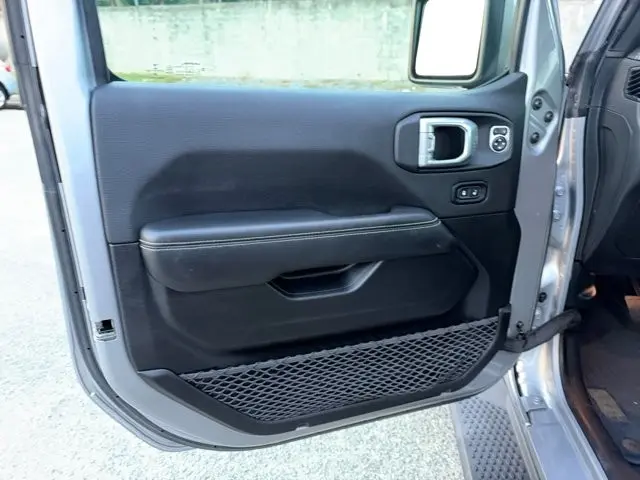 2021 Jeep Wrangler - $28,995