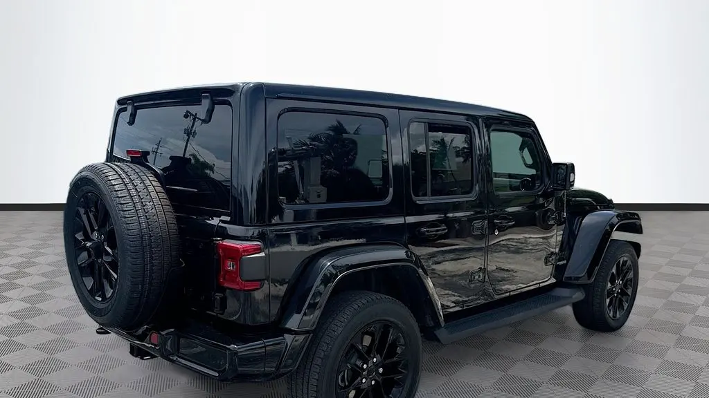 2022 Jeep Wrangler Unlimited Sahara