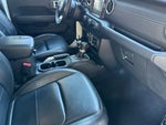 2018 Wrangler Unlimited Thumbnail 16