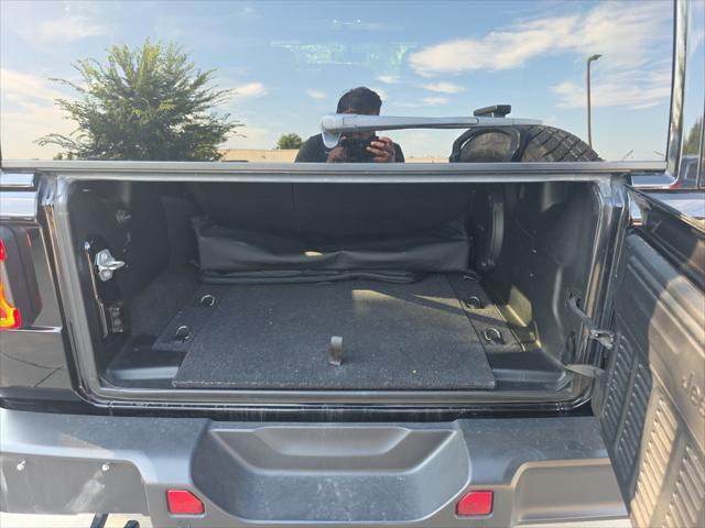 2020 Jeep Wrangler - $27,961