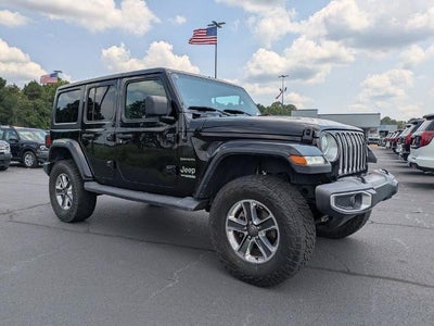 2018 Jeep Wrangler Unlimited 4X4 Sahara 4DR SUV (midyear Release)