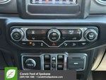 2018 Wrangler Unlimited Thumbnail 32