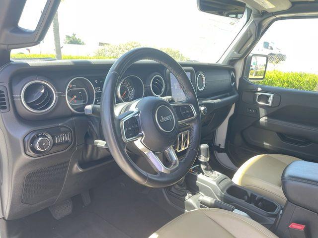 2018 Jeep Wrangler - $27,999