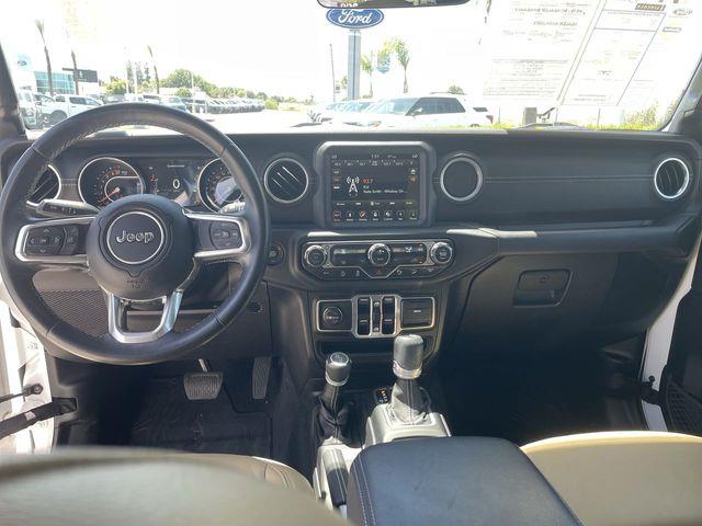 2018 Jeep Wrangler - $27,999