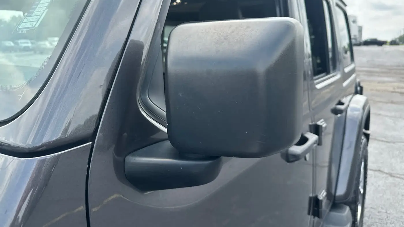 2021 Jeep Wrangler Unlimited Sahara Altitude