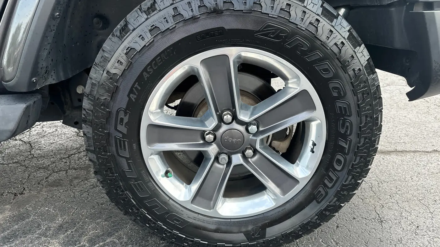 2021 Jeep Wrangler Unlimited Sahara Altitude