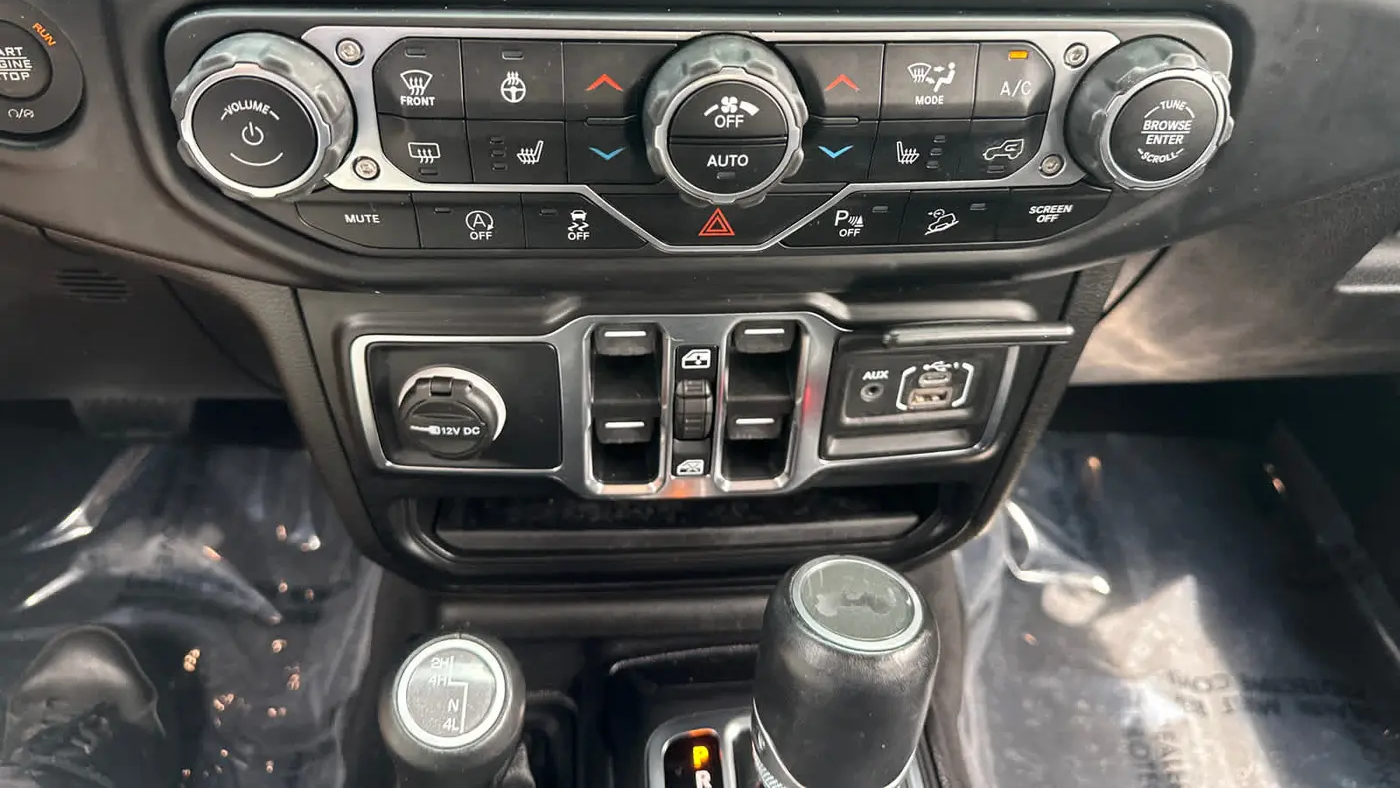 2021 Jeep Wrangler Unlimited Sahara Altitude