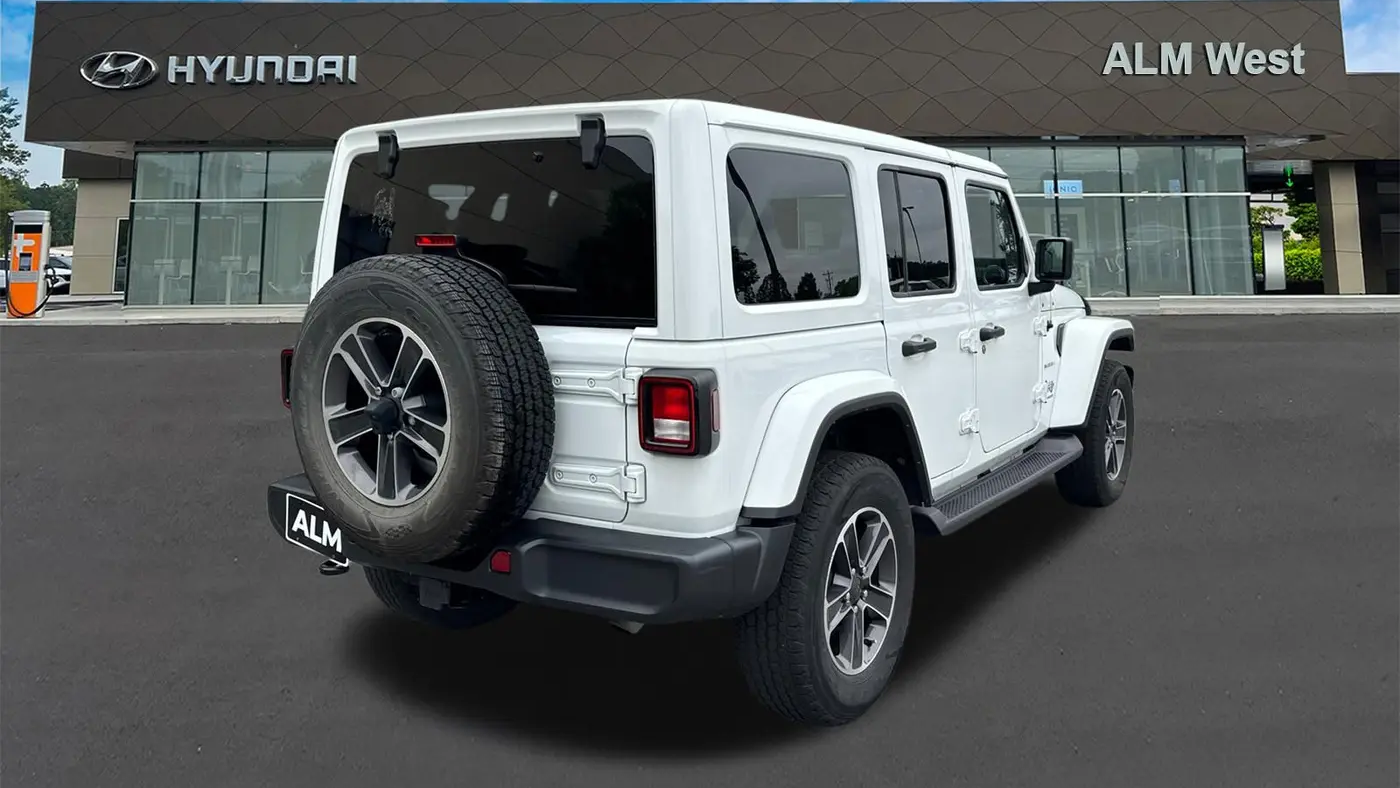 2023 Jeep Wrangler Sahara