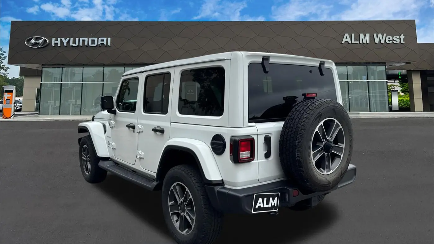 2023 Jeep Wrangler Sahara