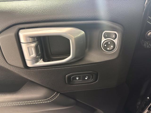 2023 Jeep Wrangler - $32,976