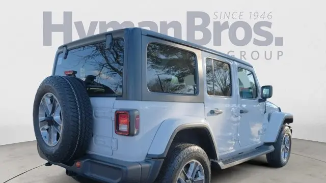 2020 Jeep Wrangler Unlimited Sahara