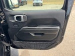 2020 Wrangler Unlimited Thumbnail 31