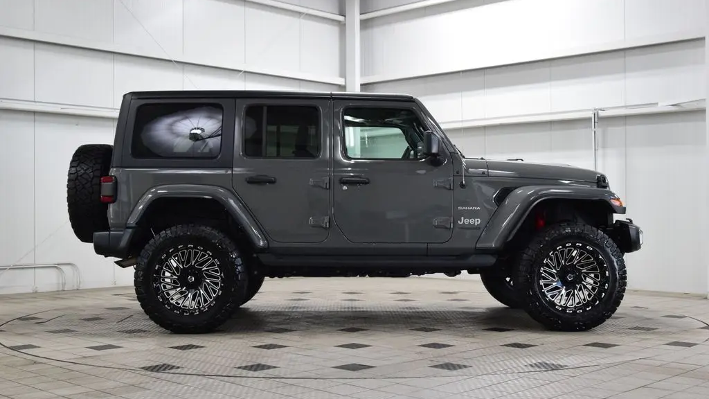 2021 Jeep Wrangler Unlimited Sahara