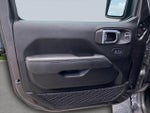 2022 Wrangler Unlimited Thumbnail 15