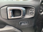 2022 Wrangler Unlimited Thumbnail 21