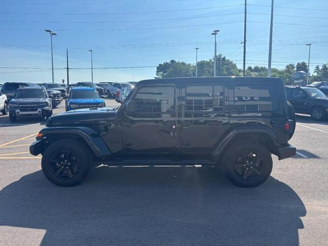 2021 Jeep Wrangler - $27,400