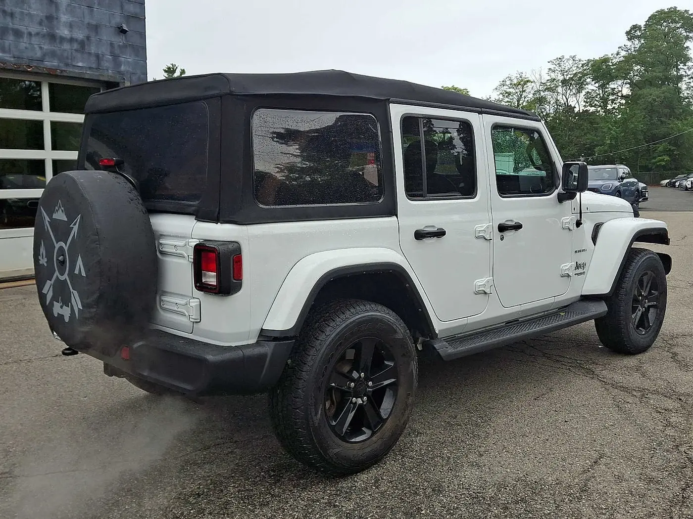 2021 Jeep Wrangler - $25,987