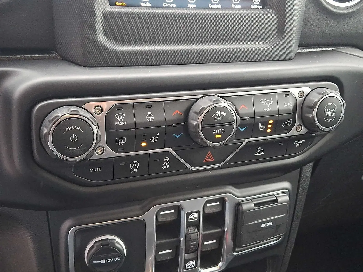 2021 Jeep Wrangler - $25,987