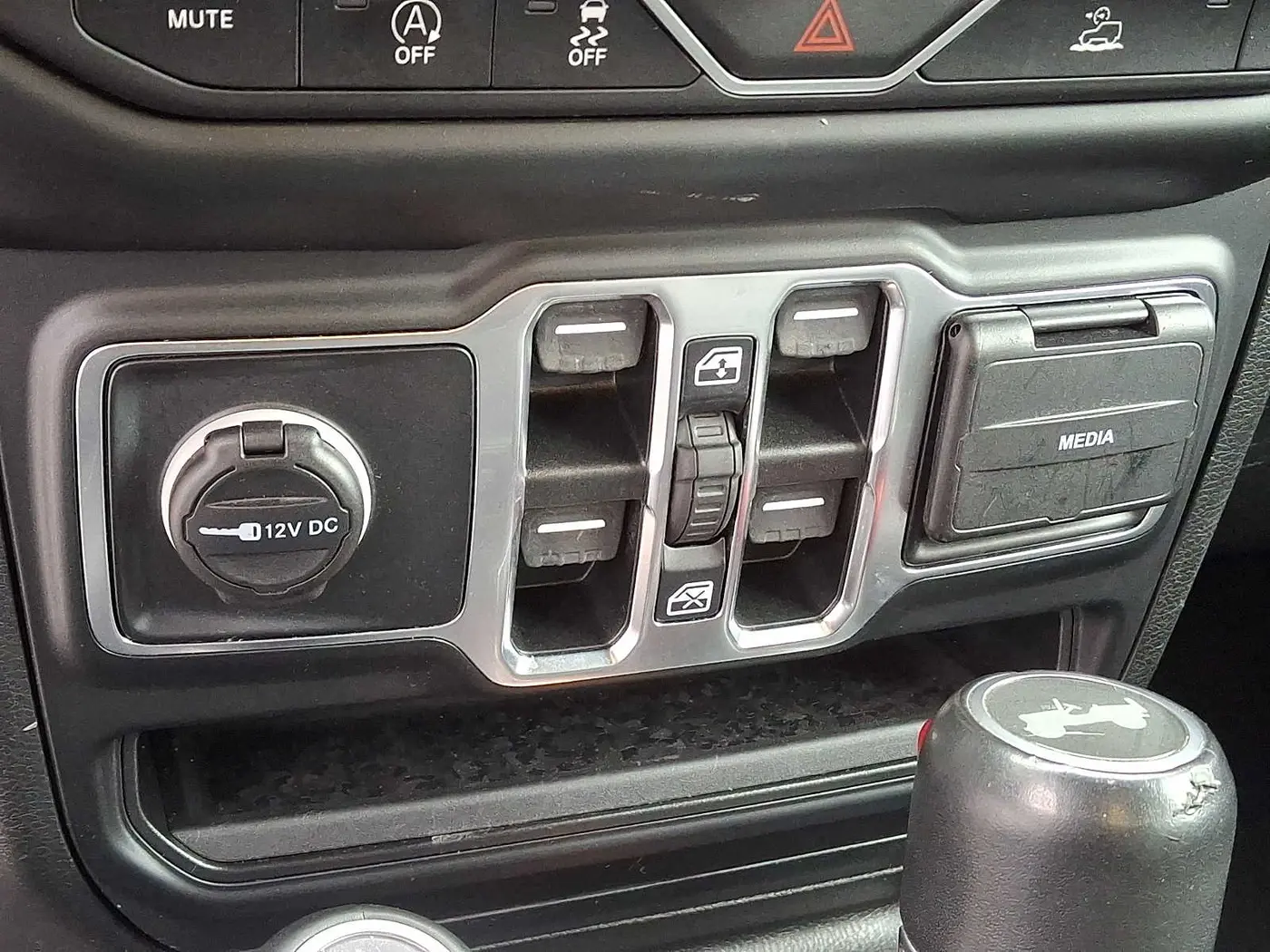 2021 Jeep Wrangler - $25,987