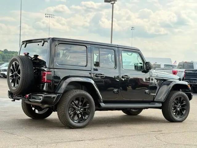 2021 Jeep Wrangler - $23,500