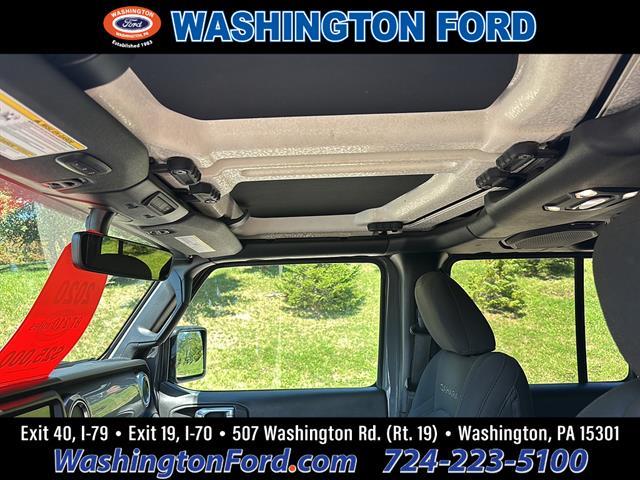 2020 Jeep Wrangler - $22,900