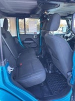 2019 Wrangler Unlimited Thumbnail 14