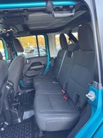 2019 Wrangler Unlimited Thumbnail 16