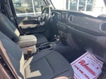 2022 Wrangler Unlimited Thumbnail 21
