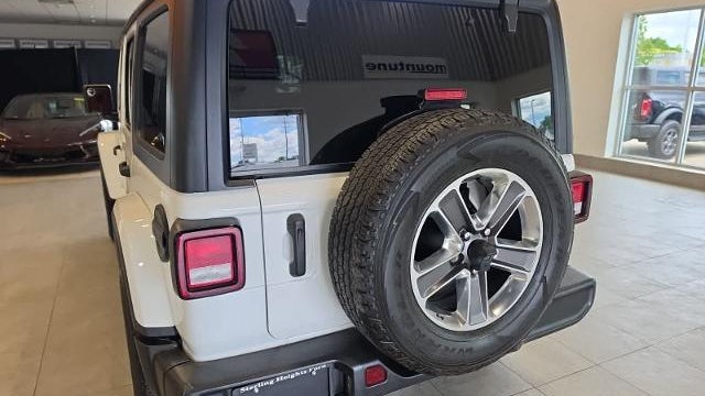 2022 Jeep Wrangler Unlimited Sahara