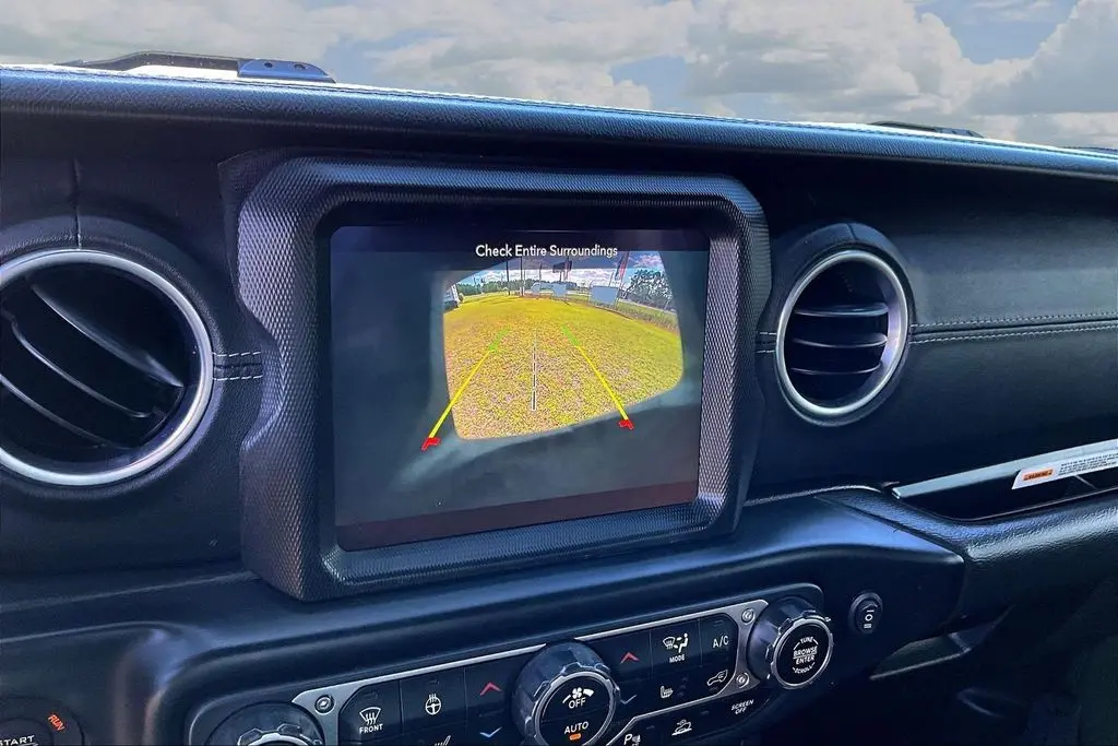 2021 Jeep Wrangler - $29,850