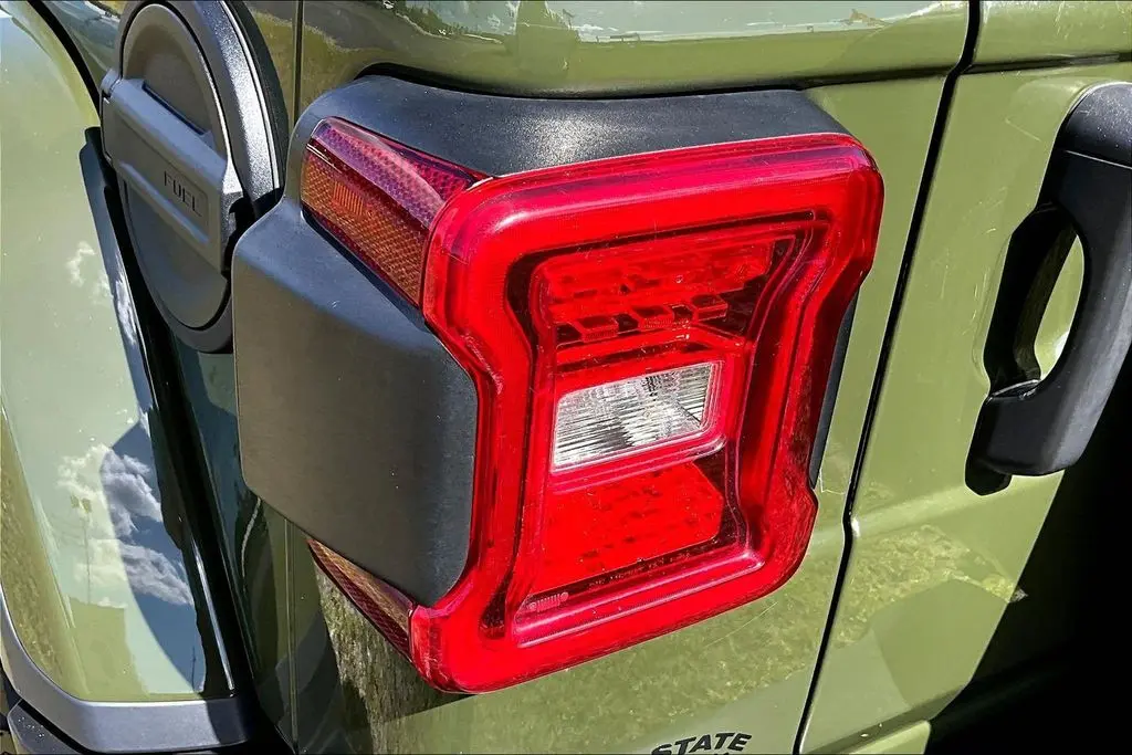 2021 Jeep Wrangler - $29,850