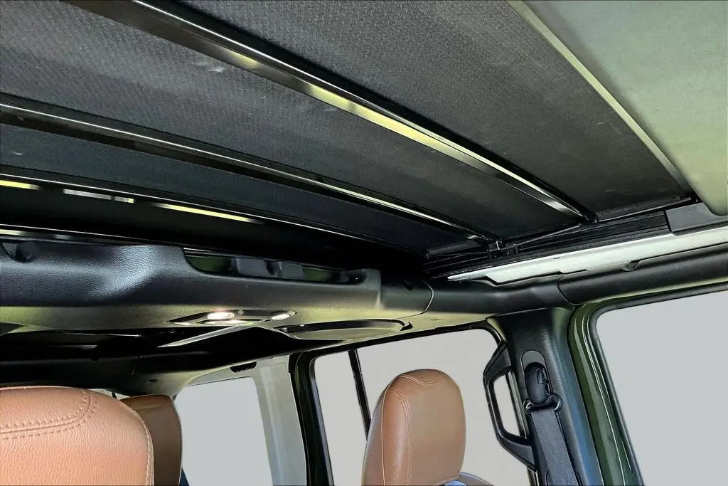 2021 Jeep Wrangler - $29,850