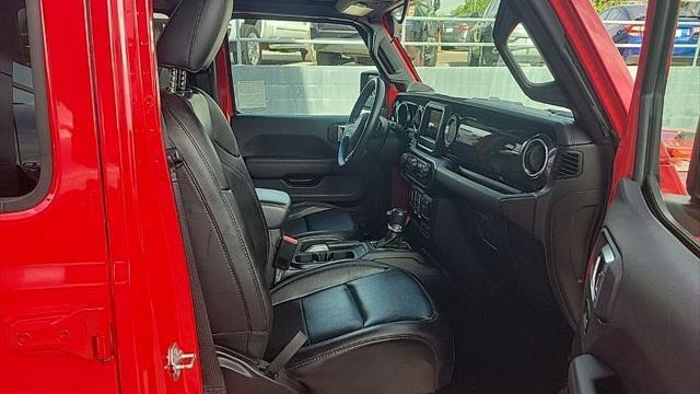2021 Jeep Wrangler Unlimited Sahara Altitude