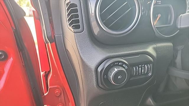 2021 Jeep Wrangler Unlimited Sahara Altitude