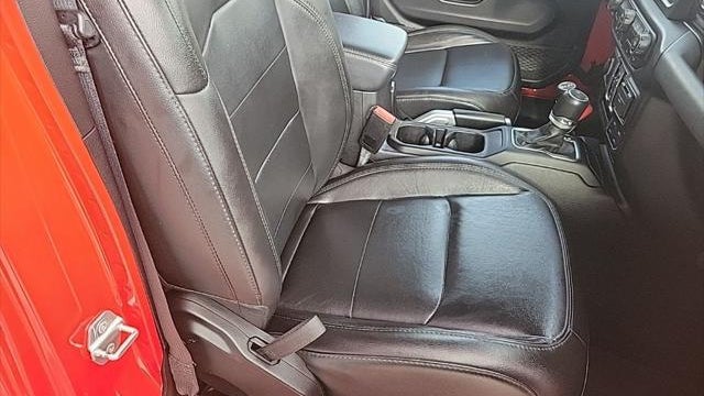 2021 Jeep Wrangler Unlimited Sahara Altitude
