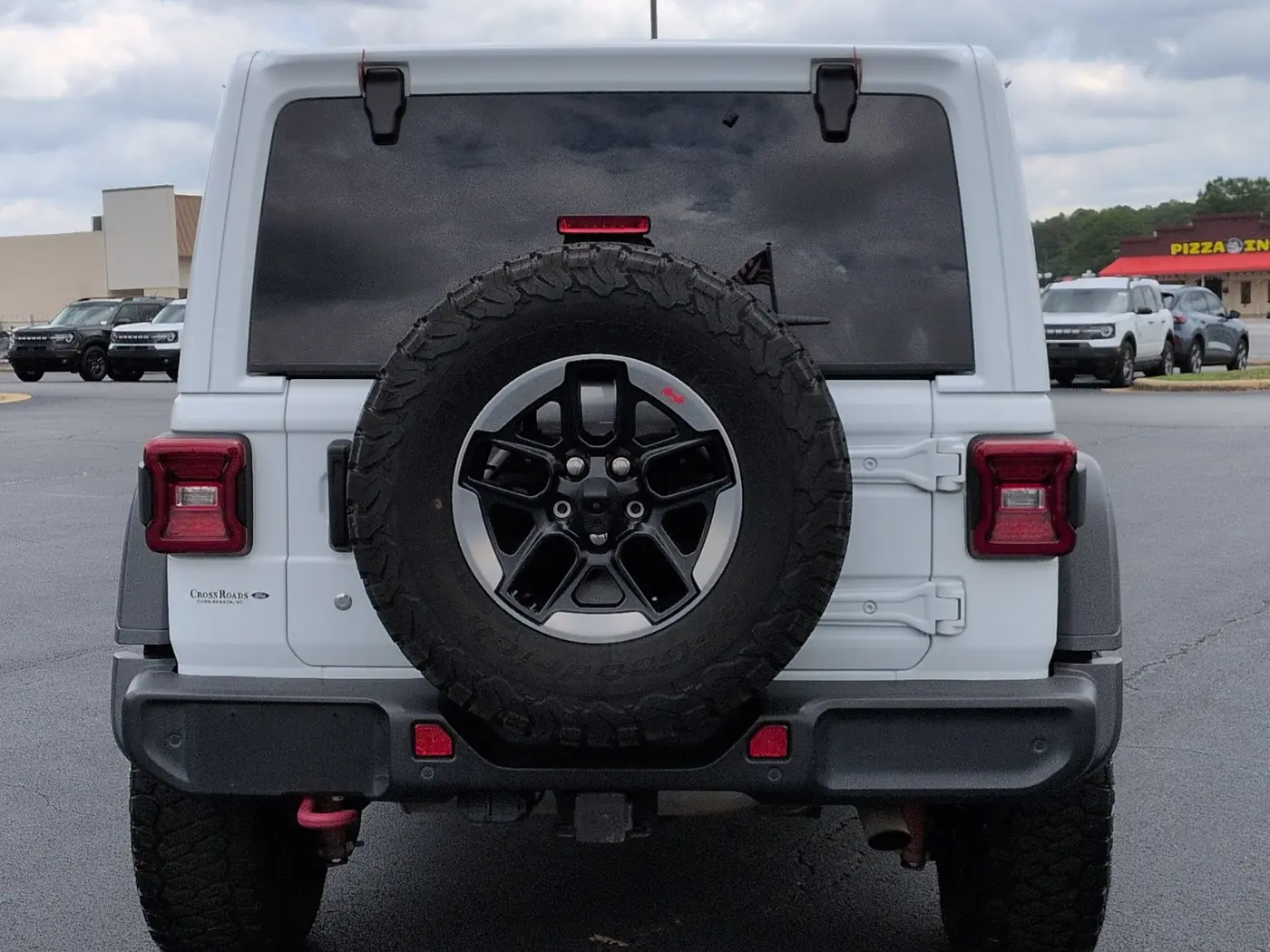 2018 Jeep Wrangler - $20,000