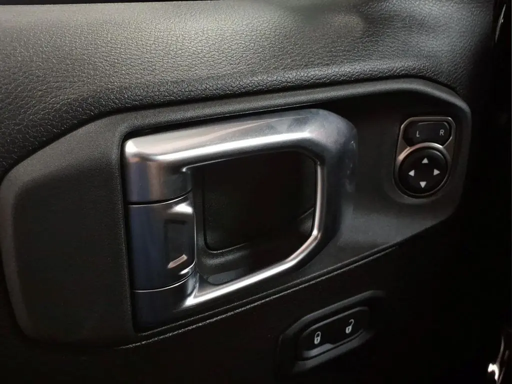 2023 Jeep Wrangler - $36,995