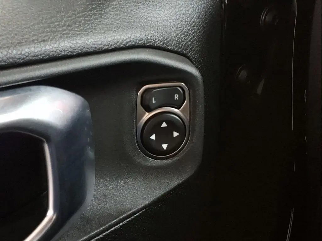2023 Jeep Wrangler - $36,995