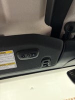 2020 Wrangler Unlimited Thumbnail 16