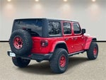 2023 Wrangler Thumbnail 39