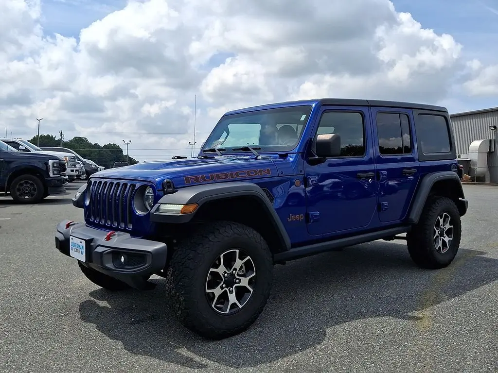 2019 Jeep Wrangler - $33,000