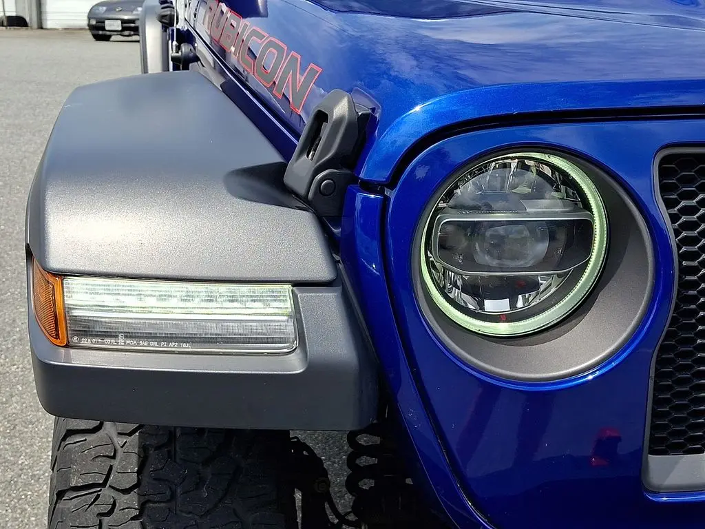 2019 Jeep Wrangler - $33,000